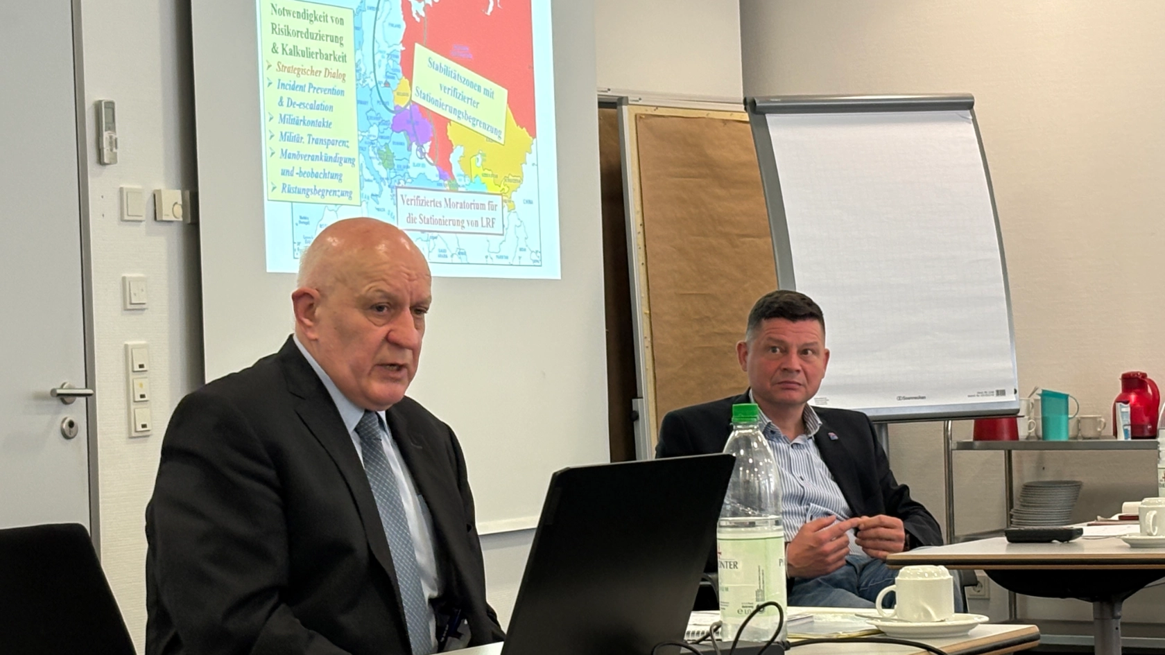 Friedenspolitische Reihe mit W. Richter