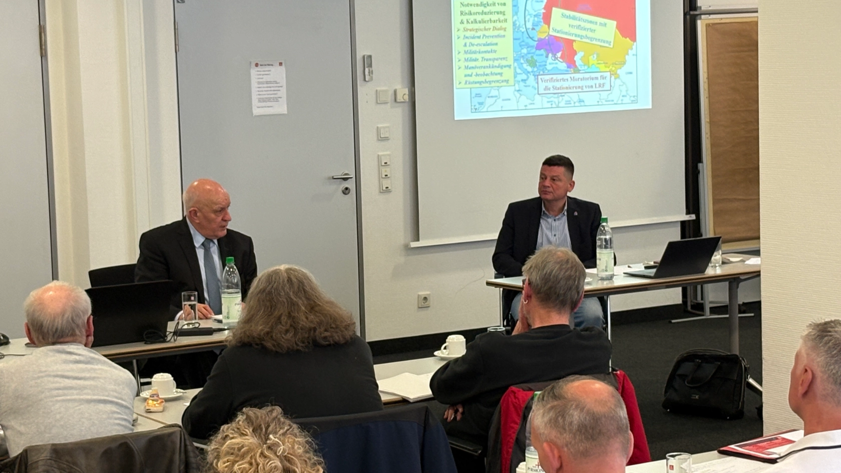 Friedenspolitische Reihe mit W. Richter