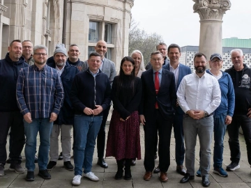 Betriebsräte und IG Metall treffen sich mit Belit Onay und Steffen Krach