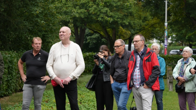Antikriegstagsgedenkveranstaltung auf dem Ehrenfriedhof am Maschsee Nordufer